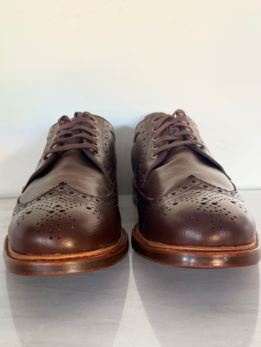 Cole Haan C11693 Men 10.5 Brown Leather Wingtip Oxford Dress Shoes - Picture 2 of 11